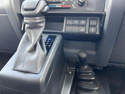 2025 Toyota Landcruiser GXL