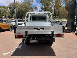 2025 Toyota Landcruiser GXL
