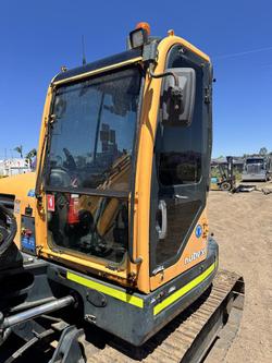 Hyundai  Robex Excavator 80Cr-9