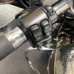 2016 HARLEY-DAVIDSON STREET GLIDE SPECIAL Gold