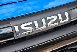 2025 Isuzu D-MAX LS-M