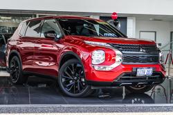 2023 Mitsubishi Outlander LS Black Edition