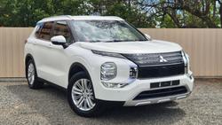 2021 Mitsubishi Outlander LS