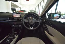 2017 Mazda 3 SP25 GT