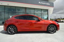 2017 Mazda 3 SP25 GT