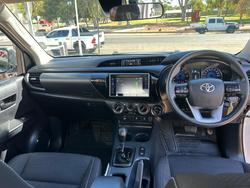 2019 Toyota Hilux SR