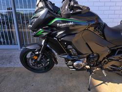 2018 Kawasaki VERSYS 1000 (KLZ1000) BLACK