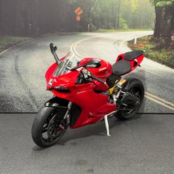 2014 DUCATI 899 PANIGALE Red