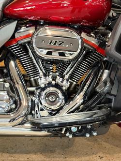 2017 Harley-davidson FLHTKSE CVO LIMITED Red