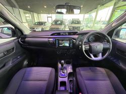 2016 Toyota Hilux Workmate
