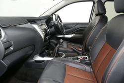 2020 Nissan Navara N-TREK