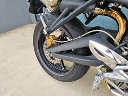 2010 Triumph STREET TRIPLE 675 Green