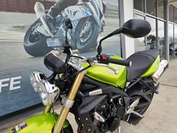 2010 Triumph STREET TRIPLE 675 Green