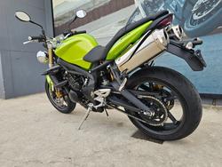 2010 Triumph STREET TRIPLE 675 Green