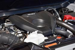 2025 Isuzu D-MAX LS-M