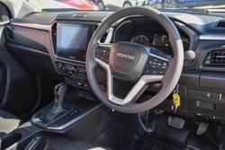 2025 Isuzu D-MAX LS-M