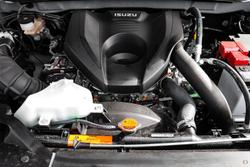 2025 Isuzu D-MAX LS-M