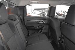 2025 Isuzu D-MAX LS-M