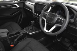 2025 Isuzu D-MAX LS-M