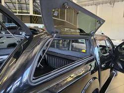 2015 Nissan Navara ST-X