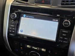 2015 Nissan Navara ST-X