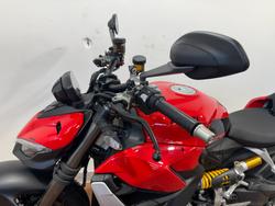 2024 Ducati STREETFIGHTER V2 RED