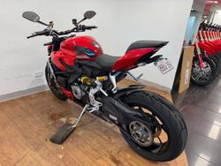 2024 Ducati STREETFIGHTER V2 RED