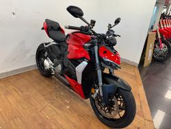2024 Ducati STREETFIGHTER V2 RED