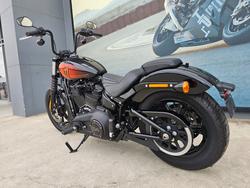 2022 HARLEY-DAVIDSON FXBBS STREET BOB (114) Black