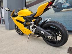 2014 DUCATI 899 PANIGALE White