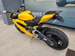 2014 DUCATI 899 PANIGALE White