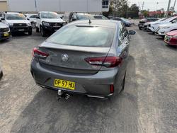 2018 HOLDEN COMMODORE RS-V