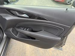 2018 HOLDEN COMMODORE RS-V