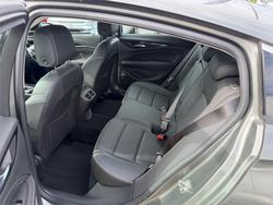 2018 HOLDEN COMMODORE RS-V