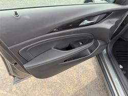 2018 HOLDEN COMMODORE RS-V