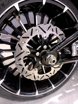 2025 Harley-Davidson Breakout 117 (FXBR) Softail Black