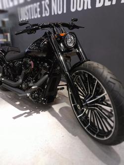 2025 Harley-Davidson Breakout 117 (FXBR) Softail Black