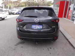 2020 Mazda CX-5 Akera