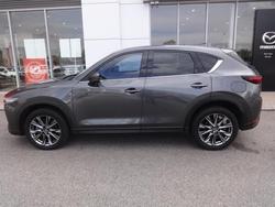 2020 Mazda CX-5 Akera
