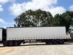 2013 32 Pallet Flat Deck B Double Curtainsider B Double