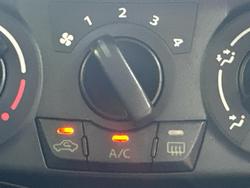 2013 Nissan Navara ST D40 Series 6 4x2 Tuscan