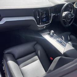 2021 Volvo V60 Cross Country B5
