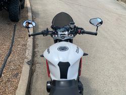 2013 Triumph STREET TRIPLE R White