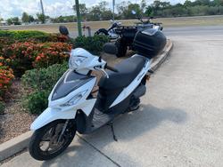 2018 Suzuki ADDRESS (UK110) White