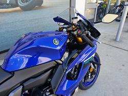 2025 Yamaha YZF-R7LA Blue