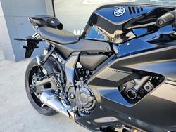 2025 Yamaha YZF-R7LA GREY