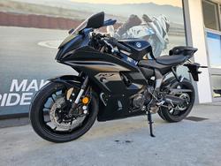 2025 Yamaha YZF-R7LA GREY