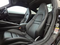 2020 Porsche 911 Carrera