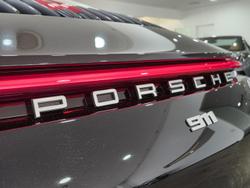 2020 Porsche 911 Carrera