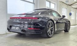 2020 Porsche 911 Carrera